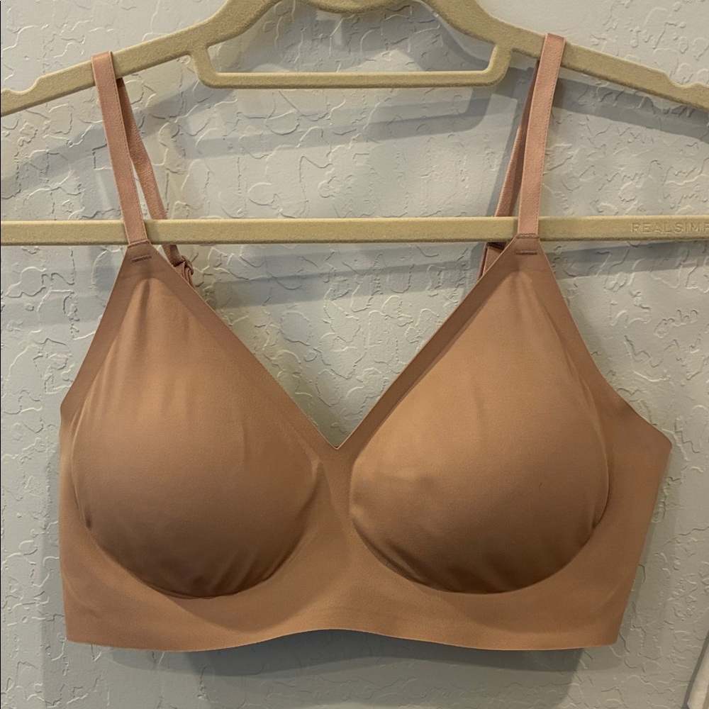Eby Nude Relief Bra - M
